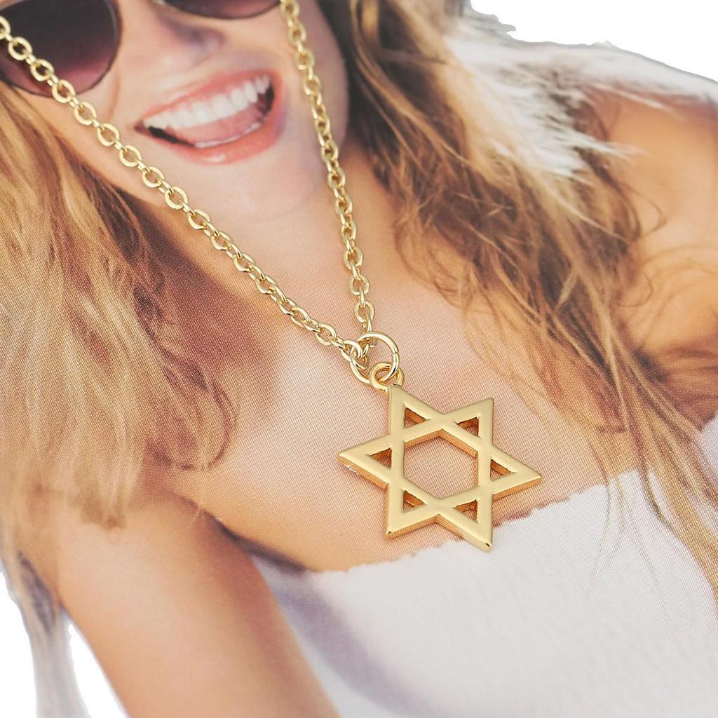 Six-Pointed Star Pendant Necklace: Elegant, Stylish, Hollow Design for a Chic Look