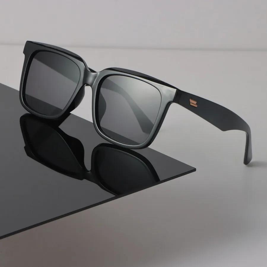 Fashion Sunglasses Women Men Square Mirror Lens Brand Designer Black Sun Glasses Trendy Eyewear Unisex Sexy Classic