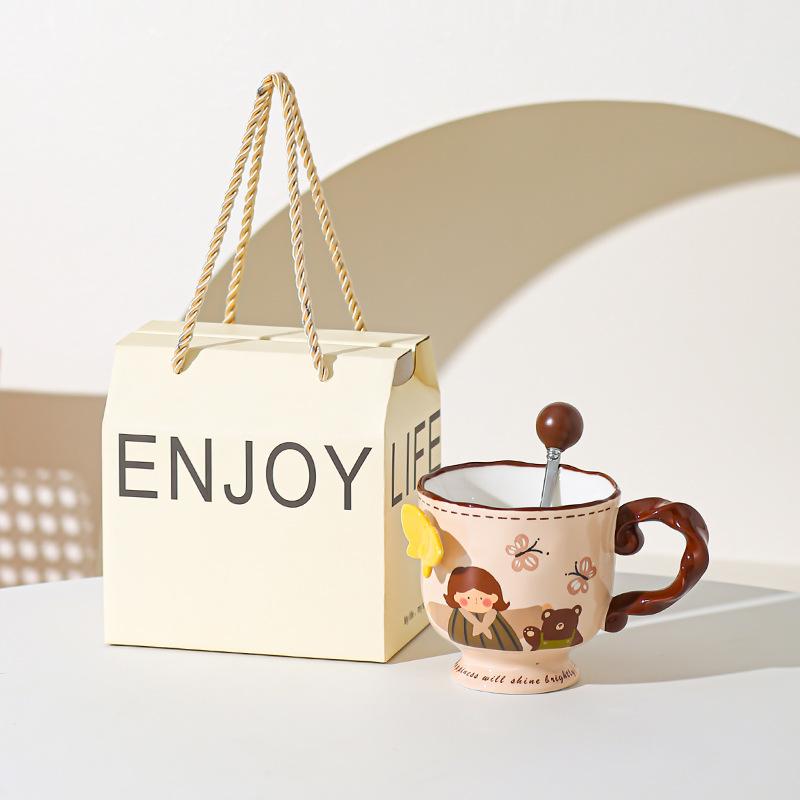 Retro Cute Girl Mug Ceramic High Value Home Office Water Cup Coffee Cup Souvenir Birthday