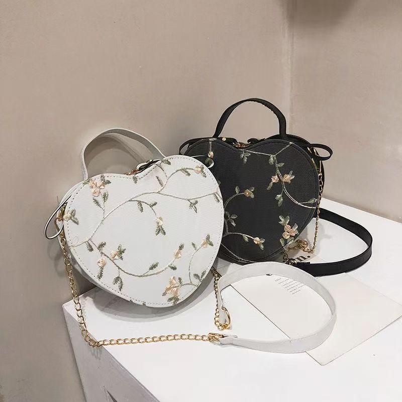 1 Pcs Women Pu Leather Shoulder Bag Leisure Spring Summer Heart-Shaped Handbag Crossbody Bags Zipper