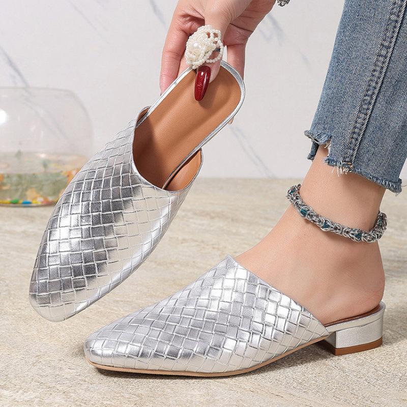 Summer women's bag head slippers flat bottom European and American large size shoes cool slippers new sandals non-slip flat slippers