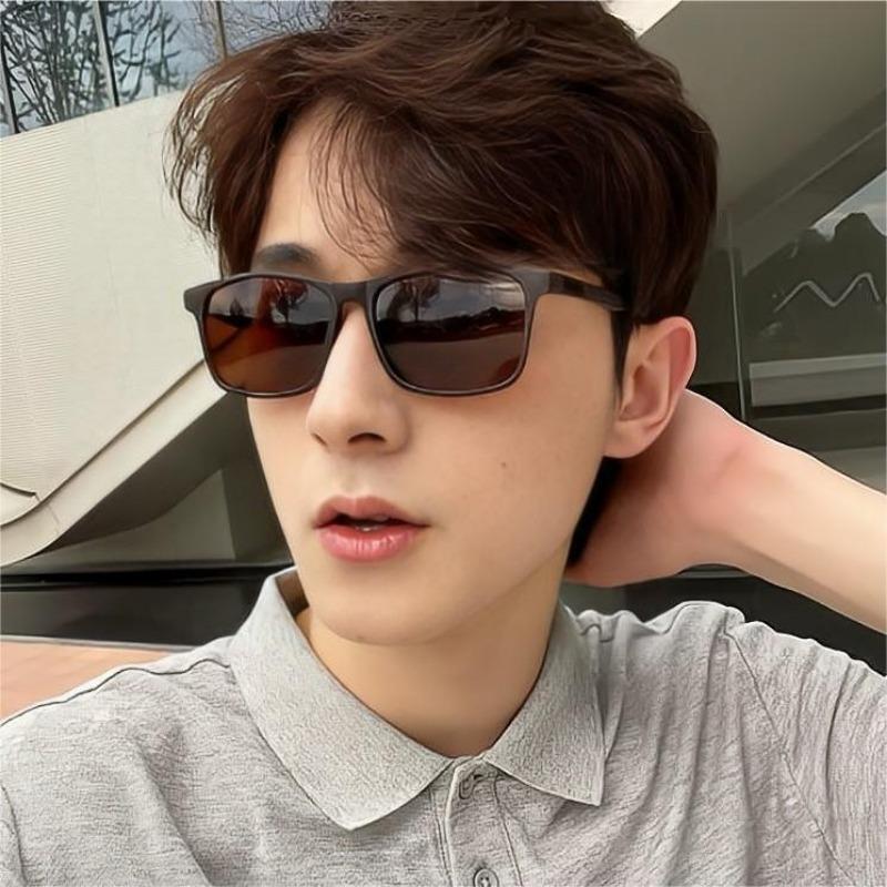 Classic Retro Men's Driving Polarized Sunglasses TR90 Material Ultra Light Eyeglasses Fashion Women's Shades UV400