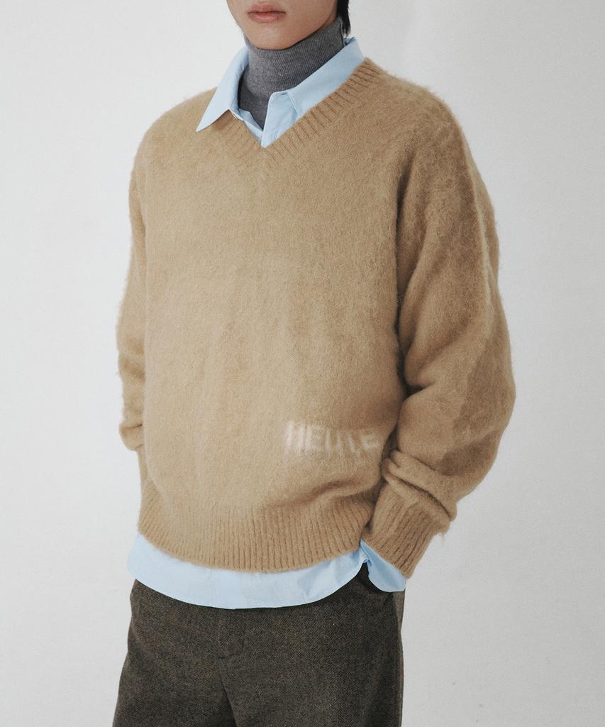 Hoite Het Mohair V Neck Knit (Beige)