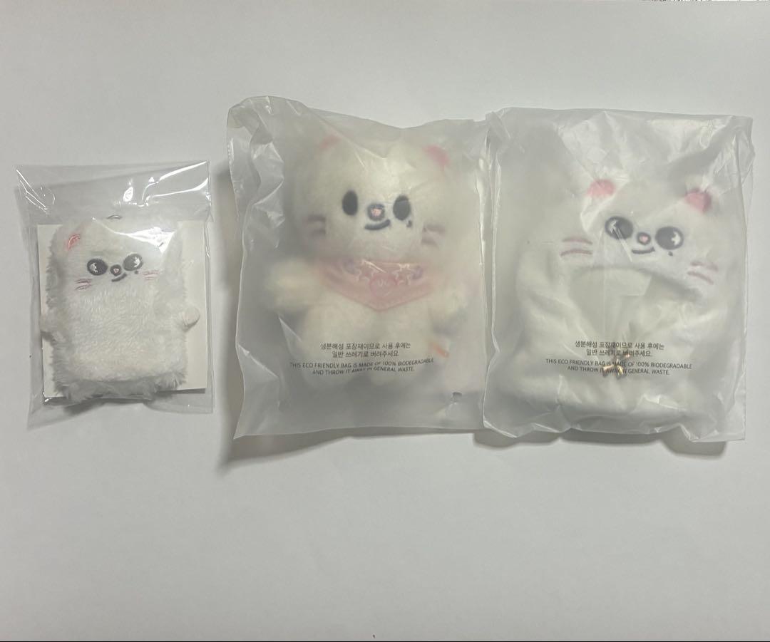 

[Б/У] Stray Kids Хёнджин Genielet skzoo 10 см Плюшевая игрушка