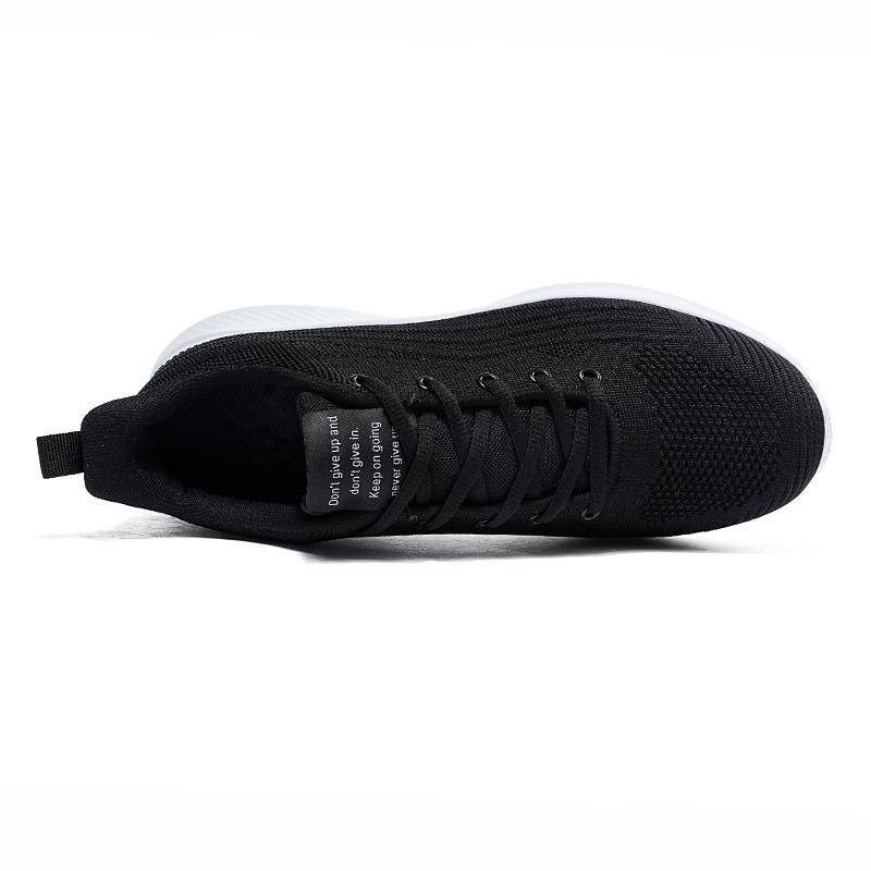 Neue große Herrenschuhe Mesh atmungsaktive Plateauschuhe zur Erhöhung der Leichtigkeit von sportlichen, lässigen Herrenvulkanisierten Loafers