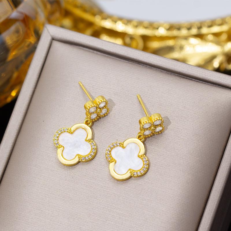 Titanium Steel Four-leaf Clover Necklace and Earring Set High-end Understated Luxury Unique and Elegant Earrings Clavicle Chain Jewelry