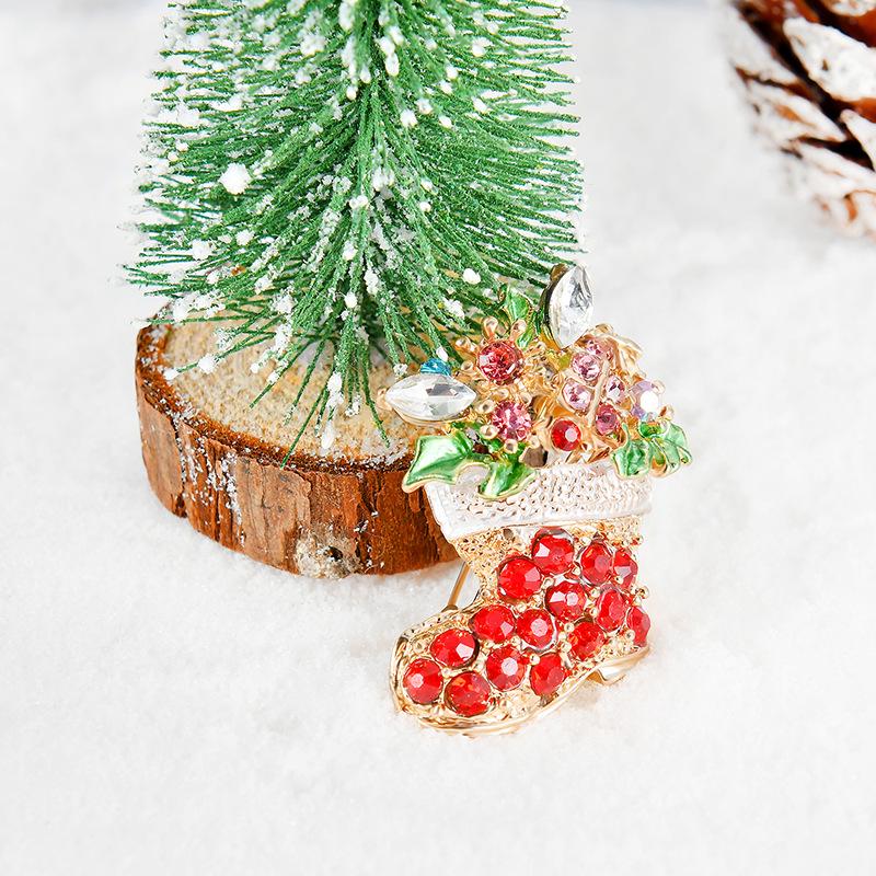 Red Crystal Christmas Boot Stocking Brooch Full Diamond Breastpin Christmas Gift Decoration for Women
