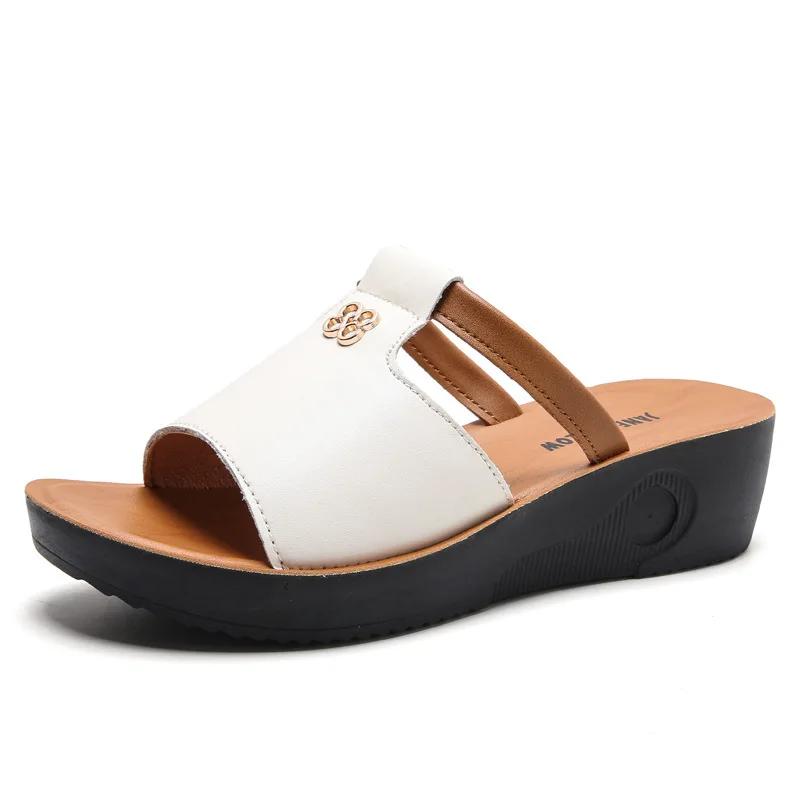 Fashion 2025 Womens Summer Slipper Retro Wedge female Casual Sandals Premium Open Toe Genuine leather sandal Vintage Non-Slip slipper