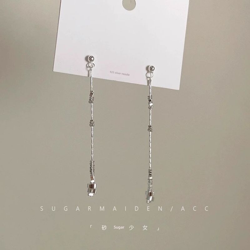 

One Step at a Time New Chinese Style Small Pieces of Silver Long Tassel Stud Earrings for Women. Special-Interest Design Fancy Earrings One Step Shake Silver Needle 2 Pair