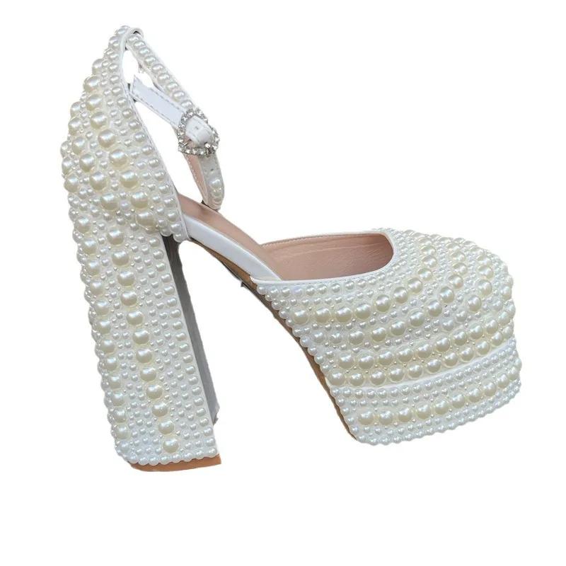Móda 2025 Ručně vyráběné Korálkové Silný podpatek Kulatá špička Sandály 35-41 Vysoký podpatek Vodotěsná Platforma Dámské boty Svatební šaty Luxusní Perla