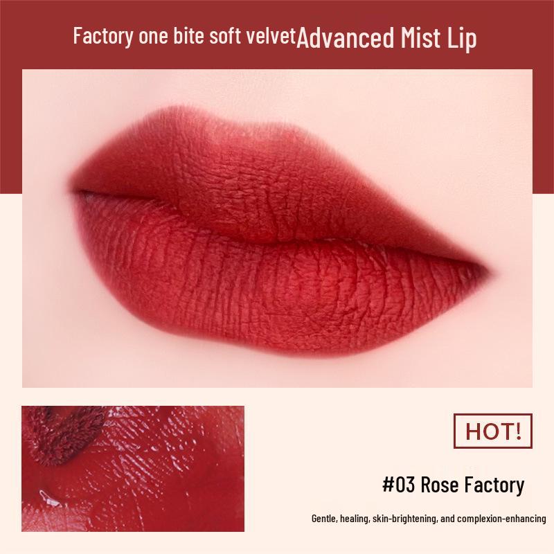 CARMELA Хамелеон Бархатно-матовая грязь для губ: Улучшает цвет лица и отбеливает губы 6.5g