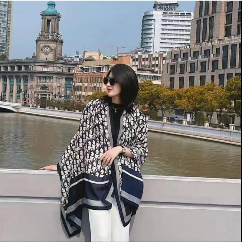 Neue Damenschals Frühling und Herbst zum Verschenken an Mütter im Alter Geschenk Schal dünne Abteilung aus Simulationsseide Gaze Schal Schal