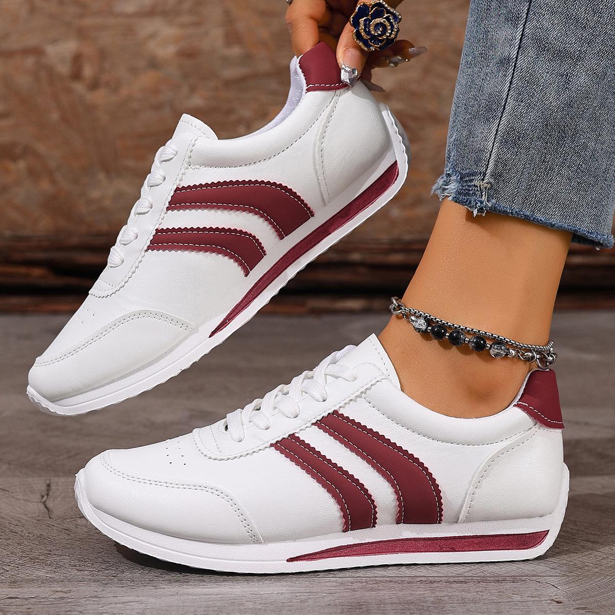 

2025 Autumn Women s Lace-up Casual Sneakers: Soft Sole, Non-slip, Versatile Flat Running Shoes for Students 40