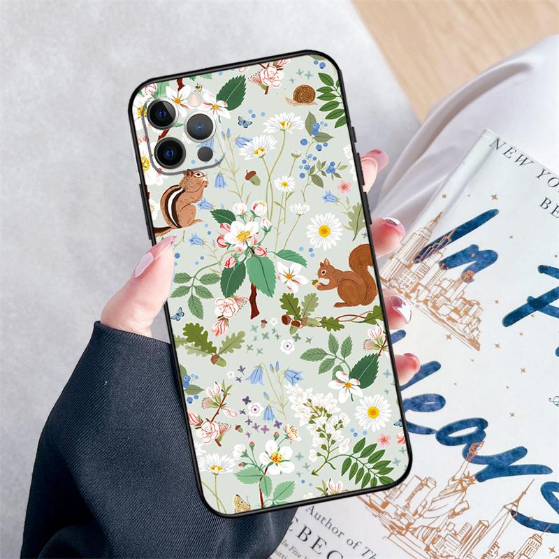 Squirrel Pattern Phone Case For iPhone 16 Pro Max 11 12 13 Mini 14 15 Pro Max XR 15 16 Plus 16e Cover Coque