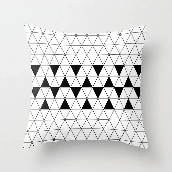 Home Decorated Black and White Geometric Cube Letter Printing Cushion Cushion Car Bedroom Living Room Sofa Pillow Sleeve