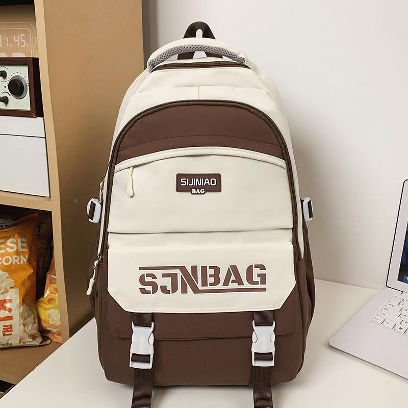 College Students  High School Students Girls Boys  Backpacks  Junior High School Students  Elementary School Students  Backpacks