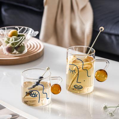 Kreativer kugelförmiger Griff aus Glas im nordischen Stil, Ins-Cup-Saftbecher