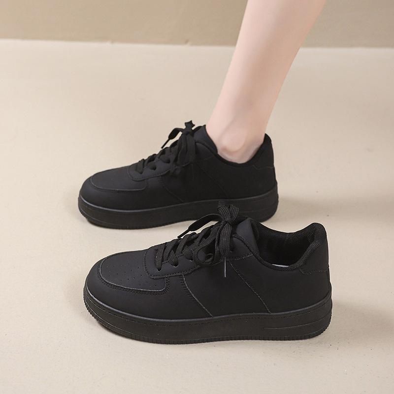 Board shoes women's 2025 new spring and autumn versatile breathable thick-soled white shoes ins trendy leather surface casual sports shoes