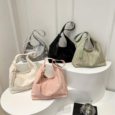 Raffinierte und schlichte strukturierte Hand-Achseltasche für Damen, neue große Kapazität, Ein-Schulter-Pendeltasche, modische Tragetasche, Damentasche