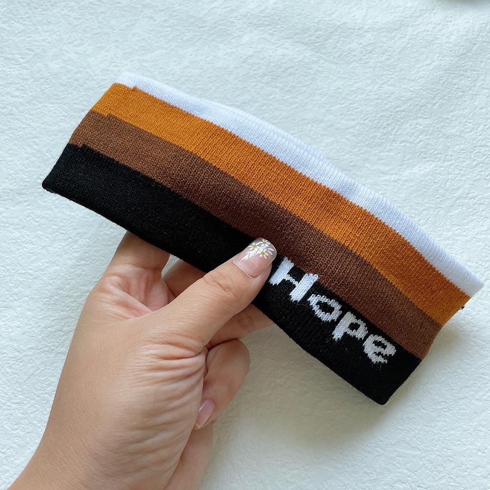 

1 шт. Повязка на голову спортивная, фитнес, влагопоглощающая, повязка для волос, йога, бег, макияж, банная повязка, аксессуары для волос, унисекс коричневый