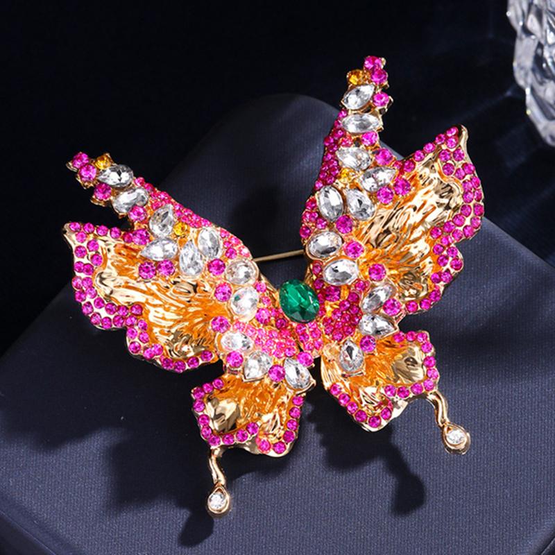 Luxury Exquisite Butterfly Brooches For Women Girls  Insects Pins Versatile Shiny Corsage Clothing Accessories Gifts