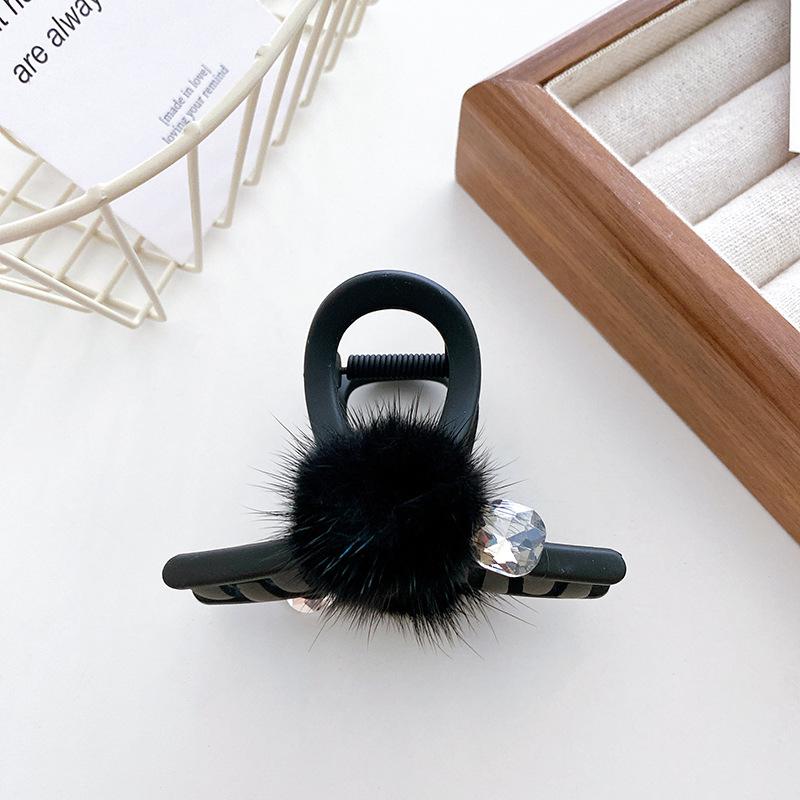 

Trendy Hair Plush Claw Clips In Black And Brown With Elegant Rhinestones And Accents Pearl Black Small