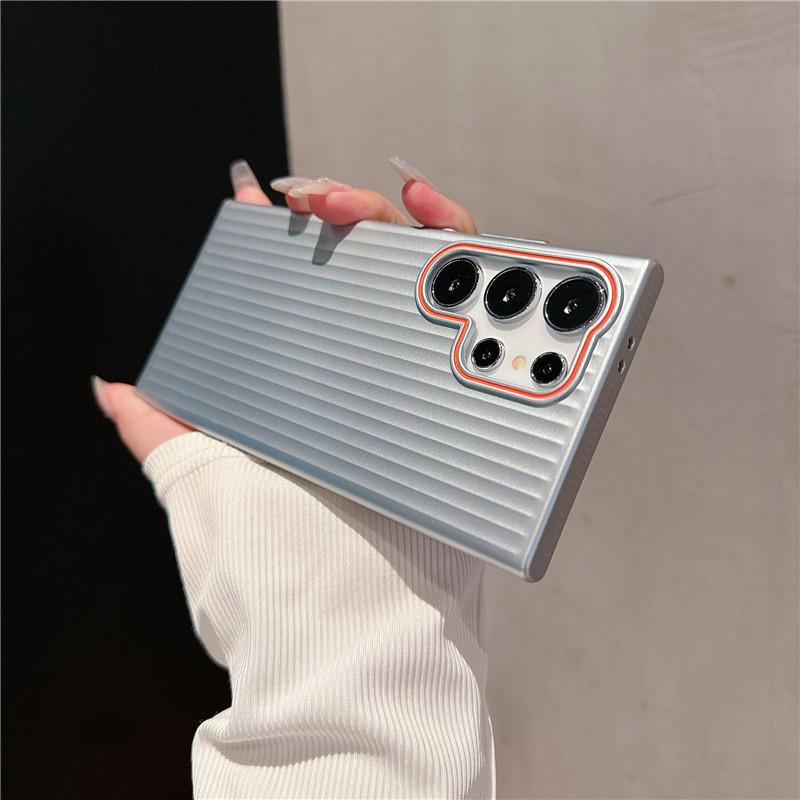 

Для Samsung Galaxy S24 S23 S22 Plus Ультрарифленое зернистое покрытие Металлическая краска Противоударный противоскользящий чехол для задней крышки из ПК с защитой от отпечатков пальцев S24 Ultra серебряный