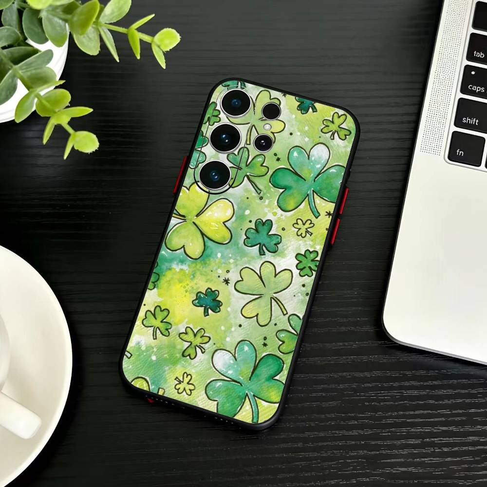 Lucky-Four-leaf Clover Phone Case For Samsung S26,S25,S24,S23,S22,S30,S21,Ultra,Plus,FE 5G Black Soft Cover