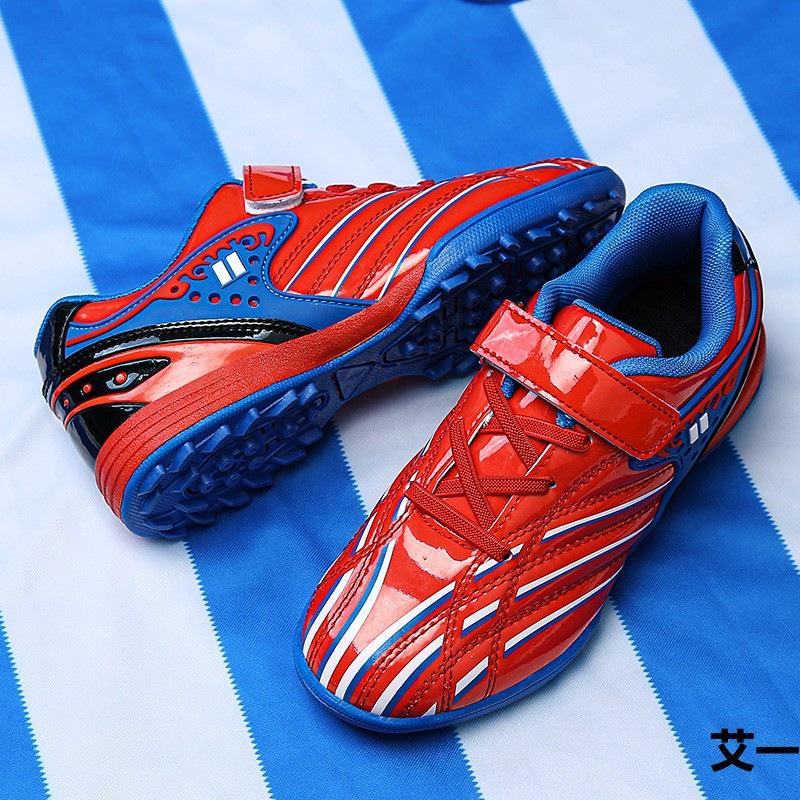 Primary School Football Shoes 2025 New Broken Nail Non-slip Training Shoes Girls Grass Game Sports Shoes