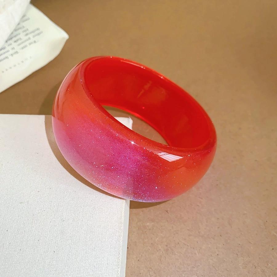 2026 Summer Fashion Shining Colored Geometry Resin Bracelet For Women Charm Personalized Vacation Aesthetic Jewelry Accessories