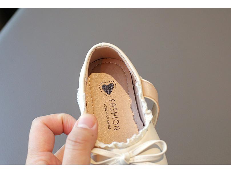 Korean Style Girls' Bow Princess Shoes – Soft Sole, Versatile for Spring/Autumn 2026
