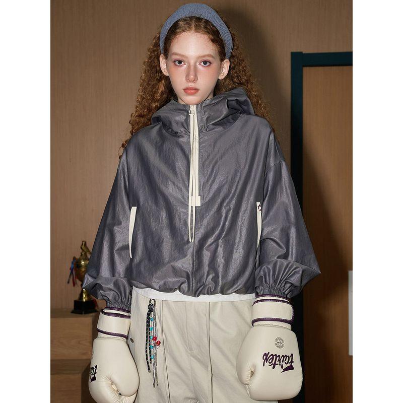 Coolhut American Retro Style Lightweight Loose Casual Short Hooded Outdoor Spring Women's Jacket Breathable and Sporty