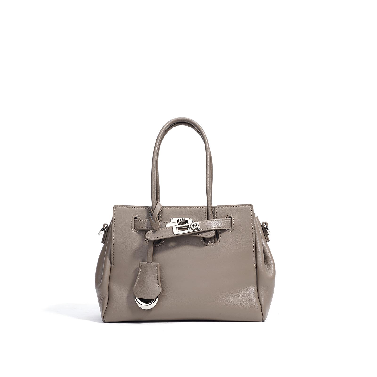 

Весенне-летняя новая сумка Niche Design, большая вместимость, кожаная сумка через плечо для женщин, универсальная женская сумка для поездок на работу