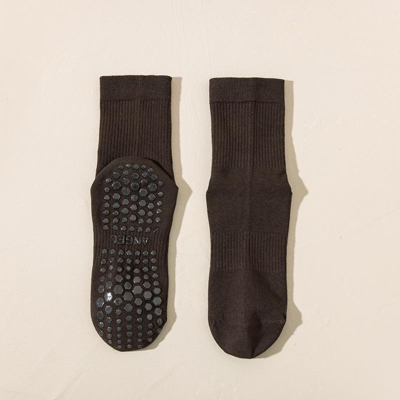 Women s Non-Slip Pilates & Yoga Mid-Calf Socks, Seamless Cotton, Solid Colors, Spring/Autumn. One Size