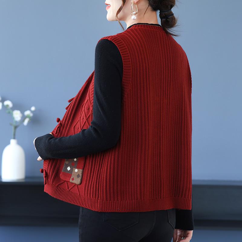 Retro Fashion Knit Cardigan Vest – Spring/Autumn 2025 Collection