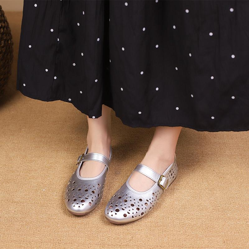 

Fashion 2025 New Women s Mary Jane Sandals Soft Sole Square Design Summer Casual Shoes Breathable Stylish Best Seller Flat Low Heels 40 серебряный
