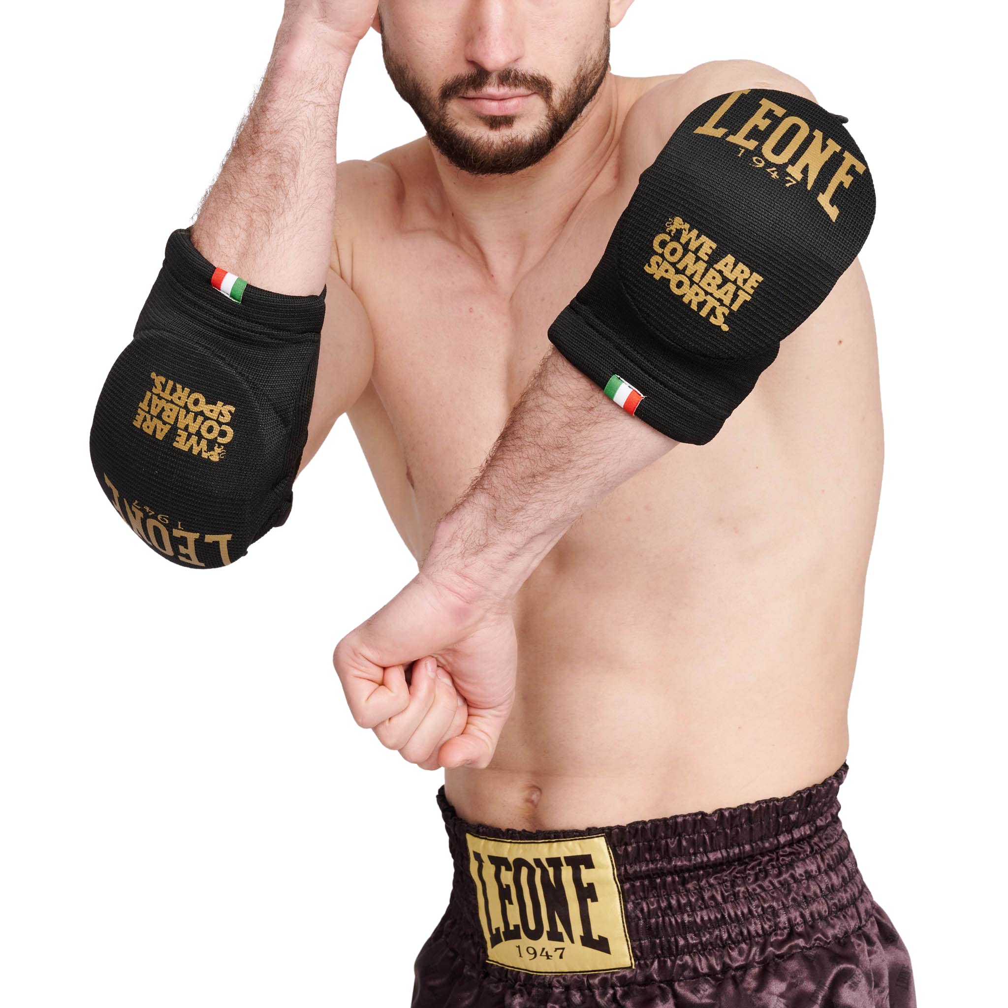 

LEONE 1947 MMA Muay Thai Martial Arts Elbow Guard Unisex Elbow Support Padded Velcro Closure M Size PR341 [DNA] Black/Gold [Genuine] чёрный