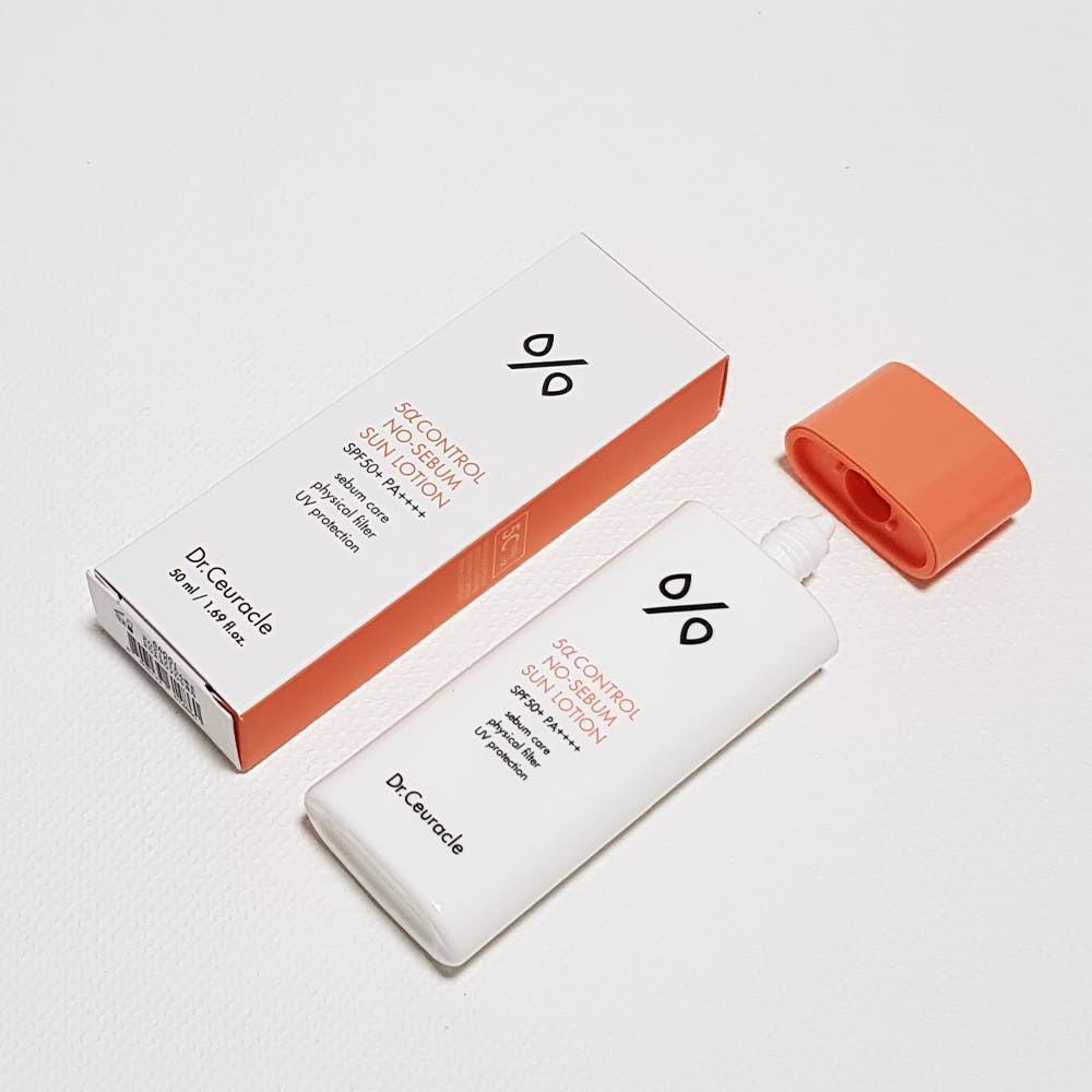 Dr.Ceuracle 5 Alpha Control No Sebum Sun Lotion SPF50+ PA++++ Sebum Control Tone Up 50ml