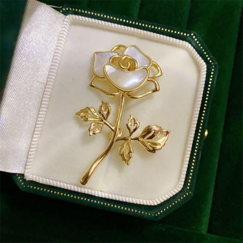 Cheongsam Accessories Romantic Badge Collar Pin Banquet Clothes Pin Fairy Rose Brooches  Unisex