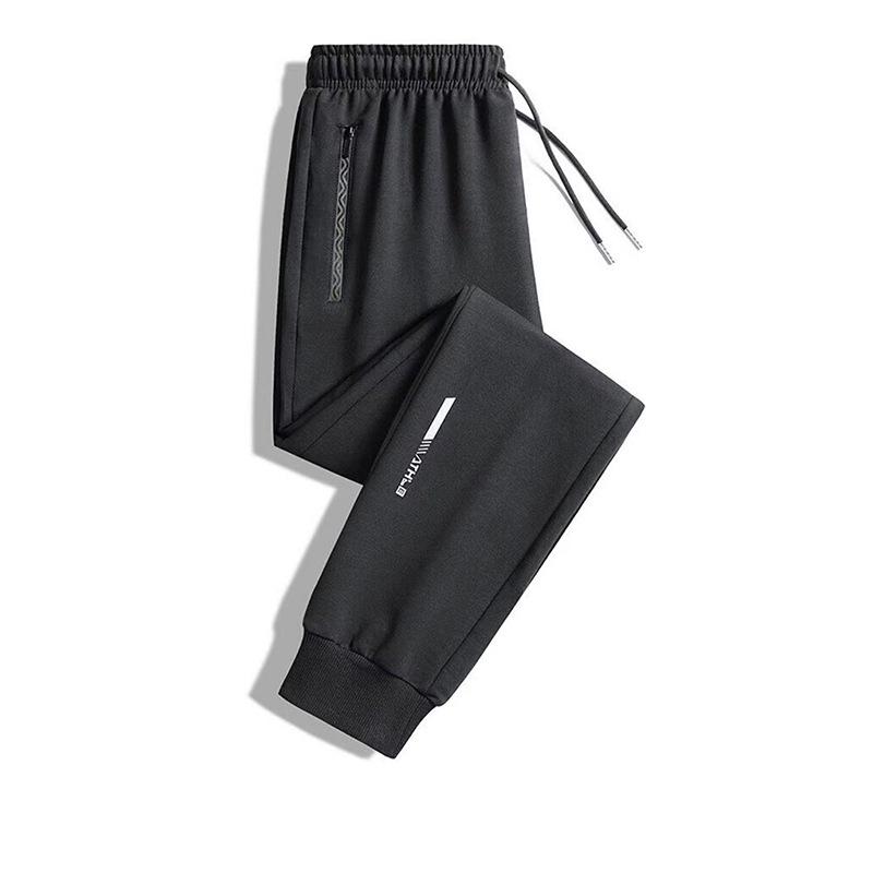 Men's Fleece-Lined Plus Size Joggers - Warm, Fashionable, and Comfortable for Spring and Autumn.