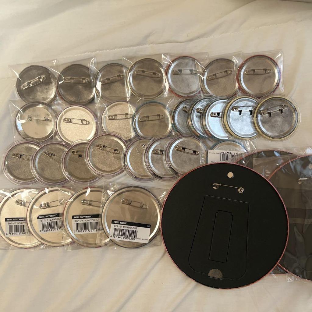 [USED] TWICE Chaeyoung Badge