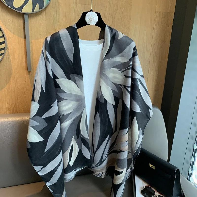 Winter Vintage Leaf Floral Fringe Shawl 180X90Cm High Quality Viscose Wrap Scarf For Ladies Muslim Hijab Pashmina Stole Bufandas