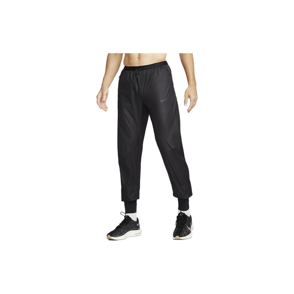 Nike Running Division Phenom Solid Color Logo Reflective Design Tapered Knit Pants Men Bottoms Black FB8542-010