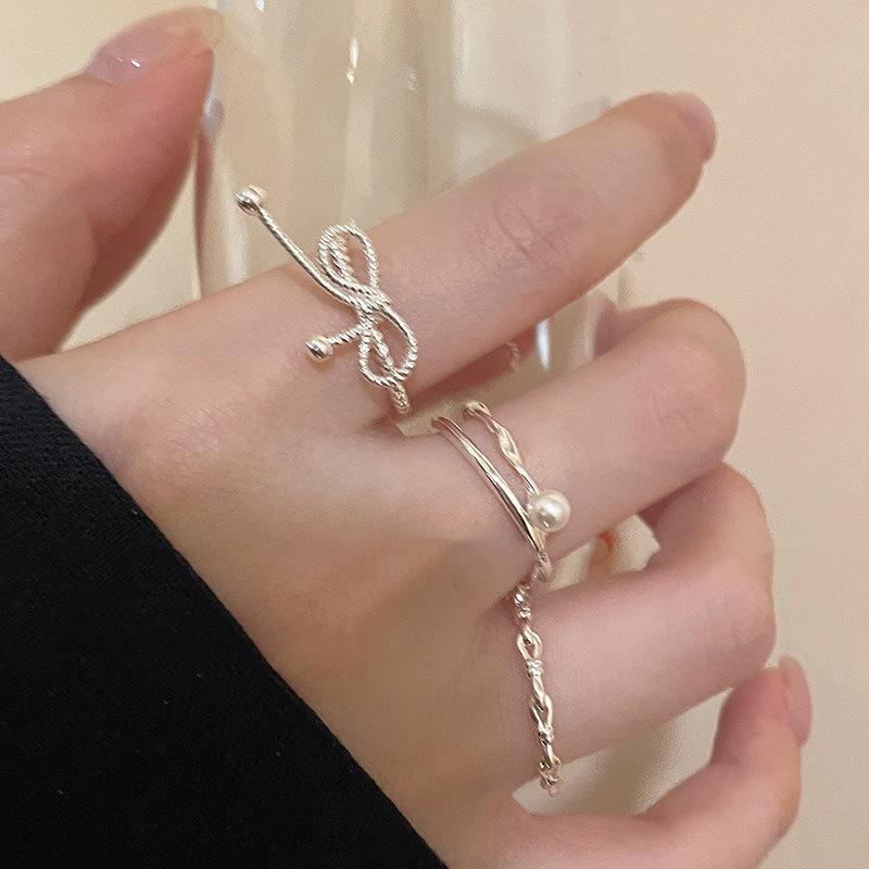 Women's Forest Style Bowknot Ring - Personalized, Stackable Open Design for Index Finger