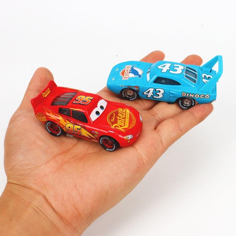 Ungiftiges Pixar Cars Spielzeug 32 Stile Lightning McQueen 1:55 Diecast Modellauto Spielzeug Kinder Weihnachtsgeschenk