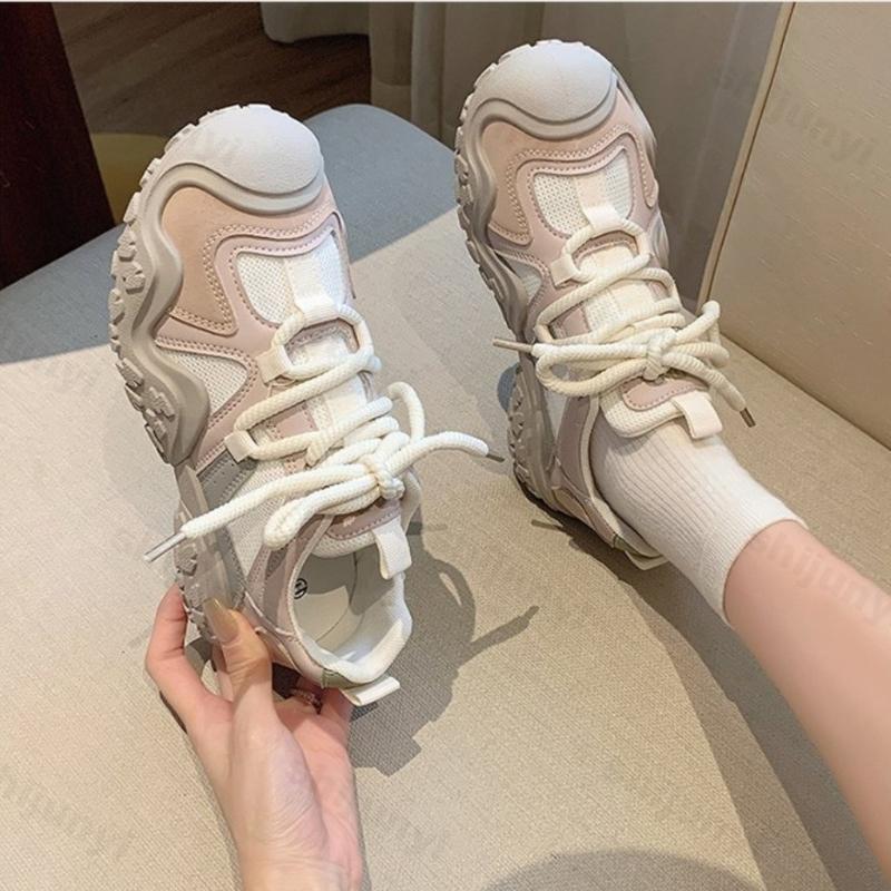 Fashion Women's White Sneakers 2025 New Spring Autumn Outdoor Breathable Running Shoes Lightweight Fashion Lace Up Non Slip Casual Shoes