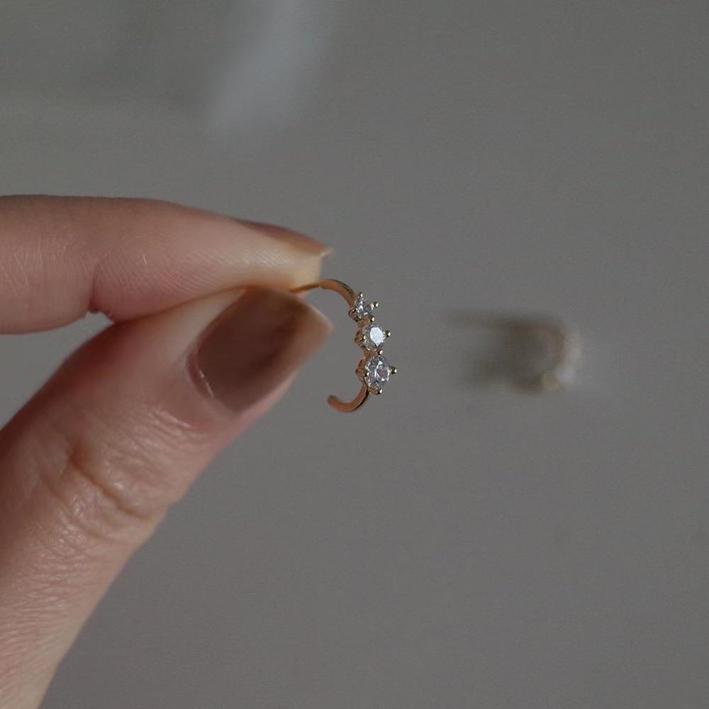 S925 Sterling Silver Gold-Plated Stud Earring Women's Gradient Three Zircon Exquisite Imitation Ear Ring Micro-Inlaid Earrings Refined Wild Earrings