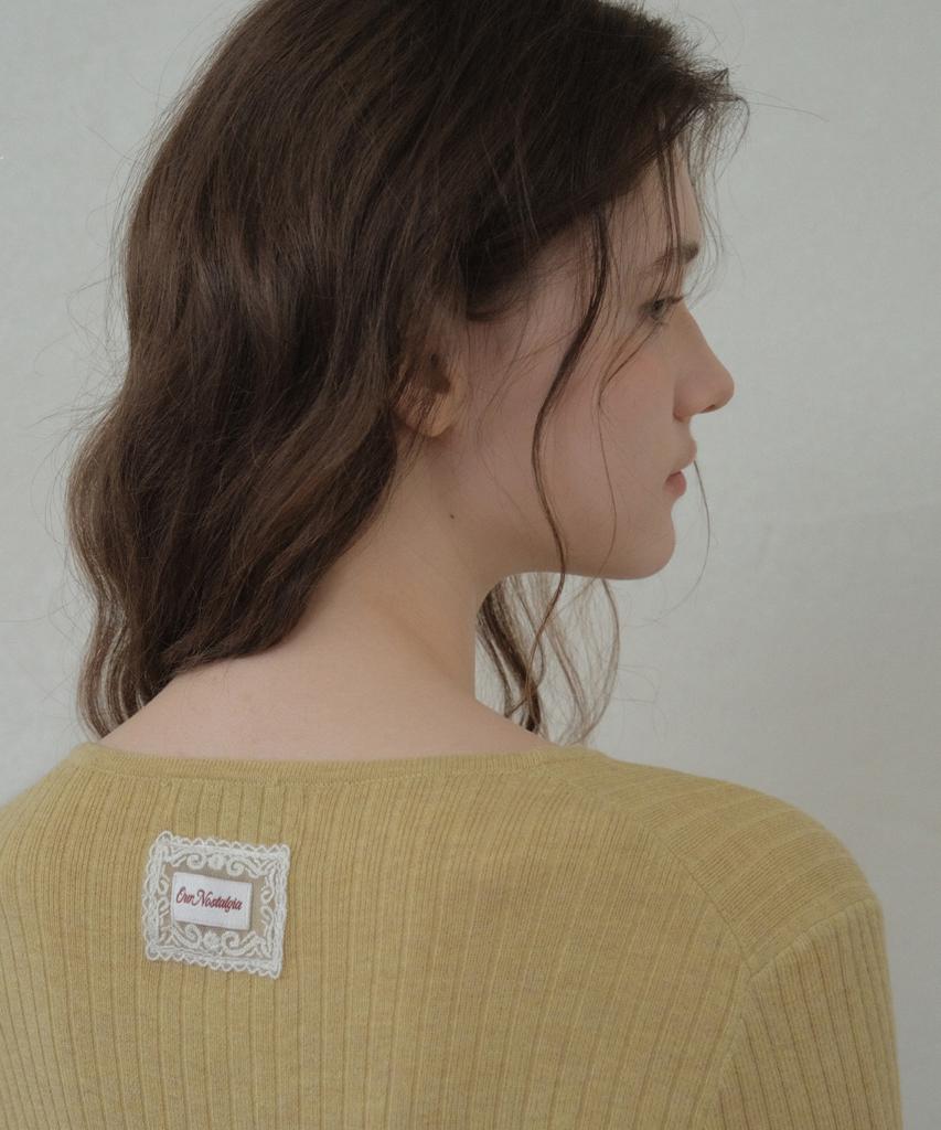 Aueonoseuteljia Deep Henry Neck Knit_Vintage Yellow(Oc26Kn01)