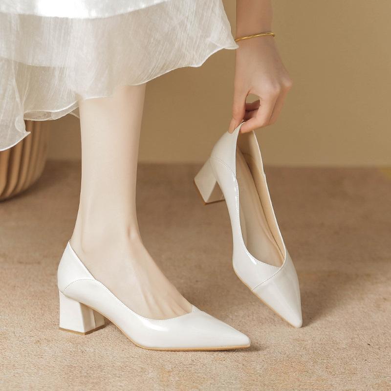 Nude High Heels Women's New Spring Pointed Head Light Mouth Wedding Shoes Medium Thick Heel Bridesmaid Shoes Single Shoes Women