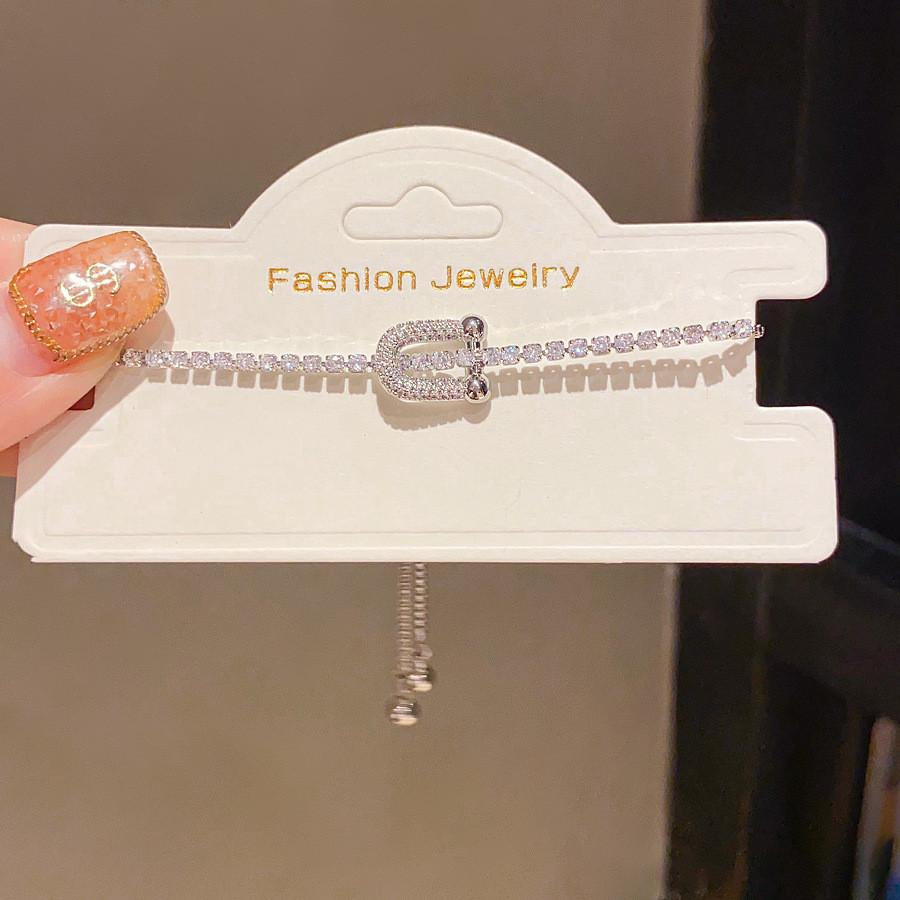 Light Luxury Female Geometric Oval Bracelet With Gold Plated Zirconia Design